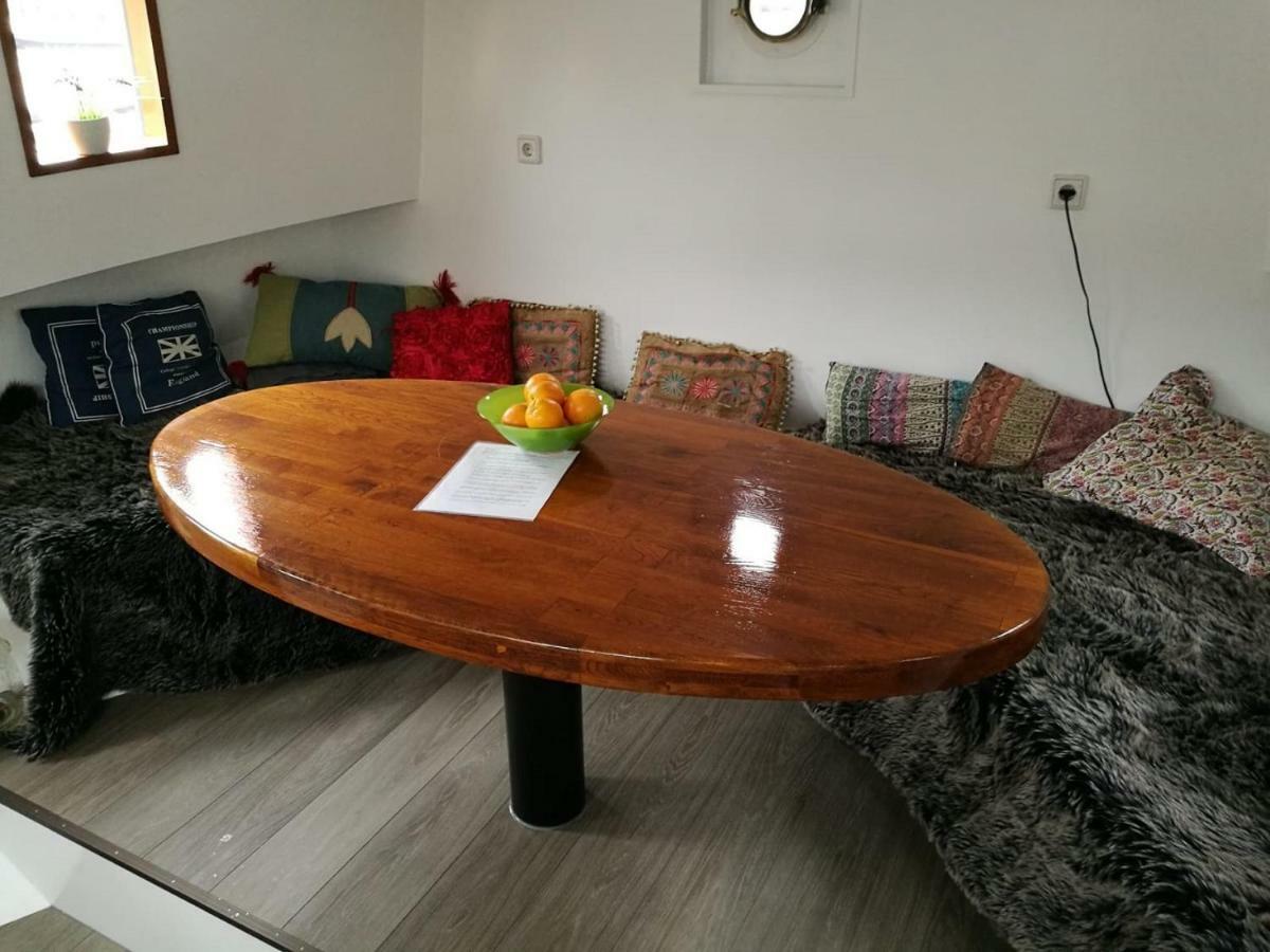 Appartement Houseboat Rose à Amsterdam Extérieur photo