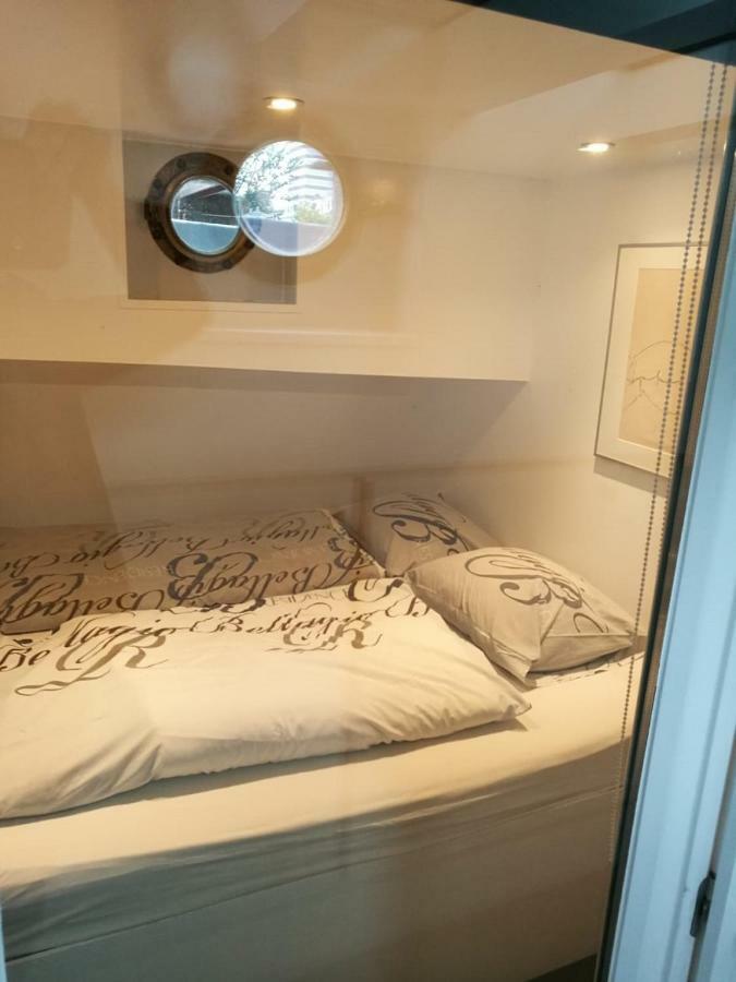 Appartement Houseboat Rose à Amsterdam Extérieur photo